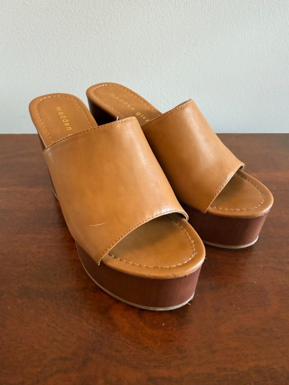 Madden Girl Hill Platform Slide Sandals Tan Open Toe Women's Size 7.5 - Picture 2 of 6